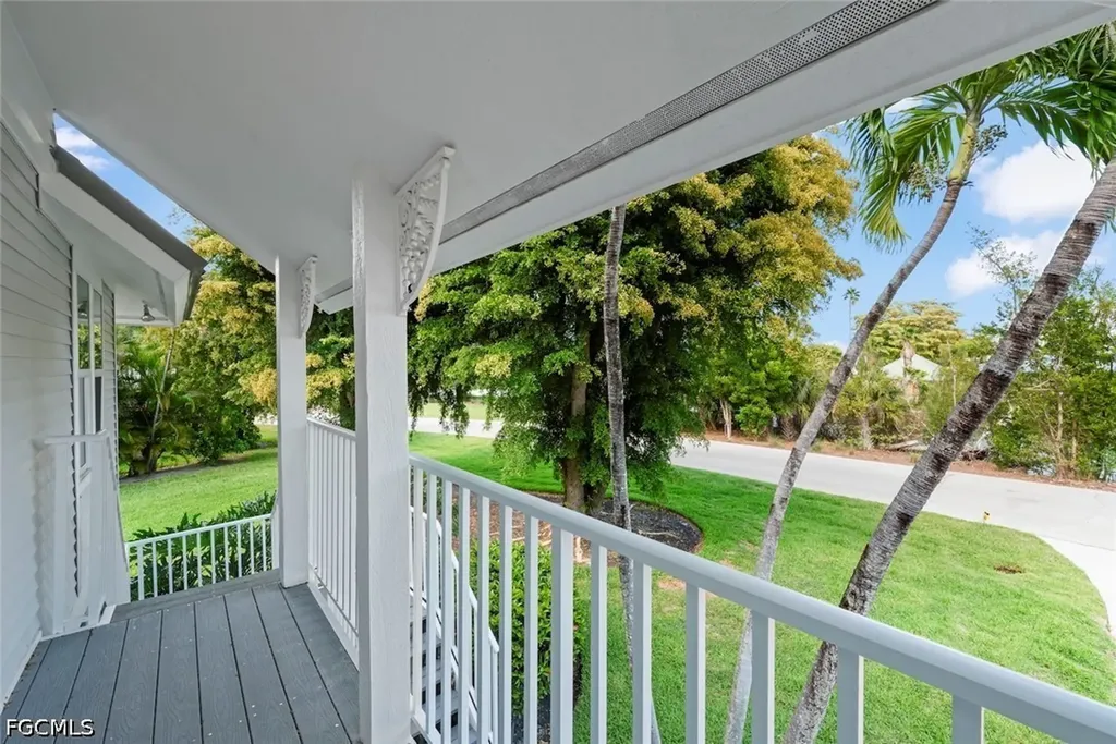 1406 Sanderling Circle Sanibel FL 33957