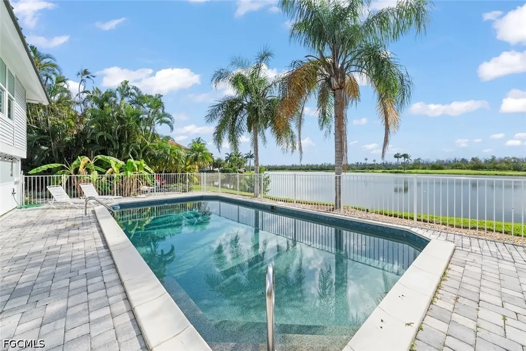 1406 Sanderling Circle Sanibel FL 33957