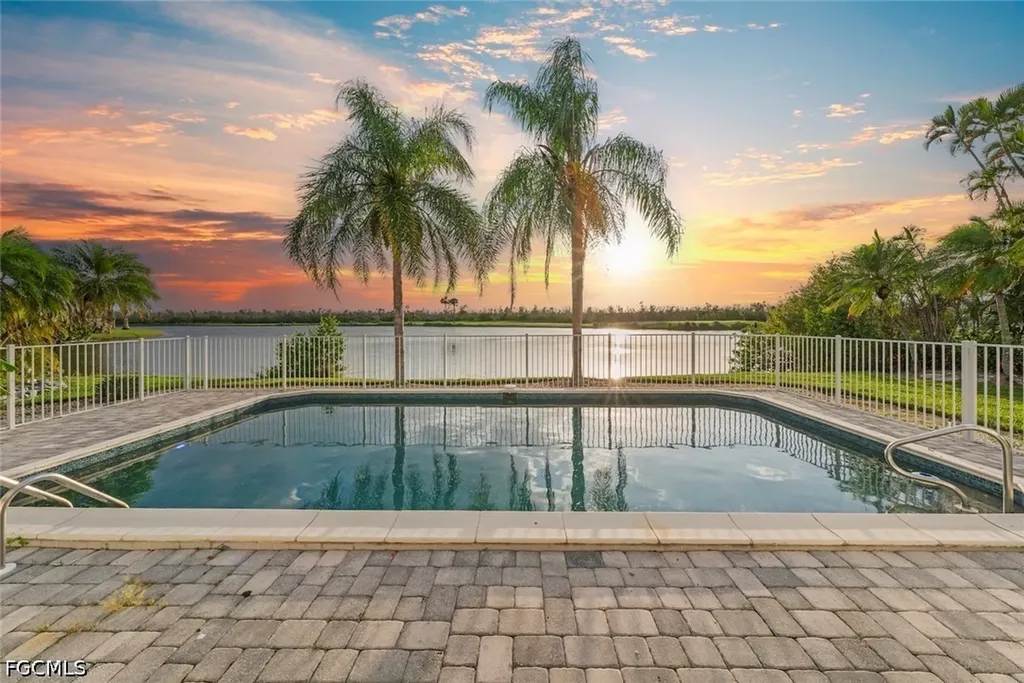 1406 Sanderling Circle Sanibel FL 33957