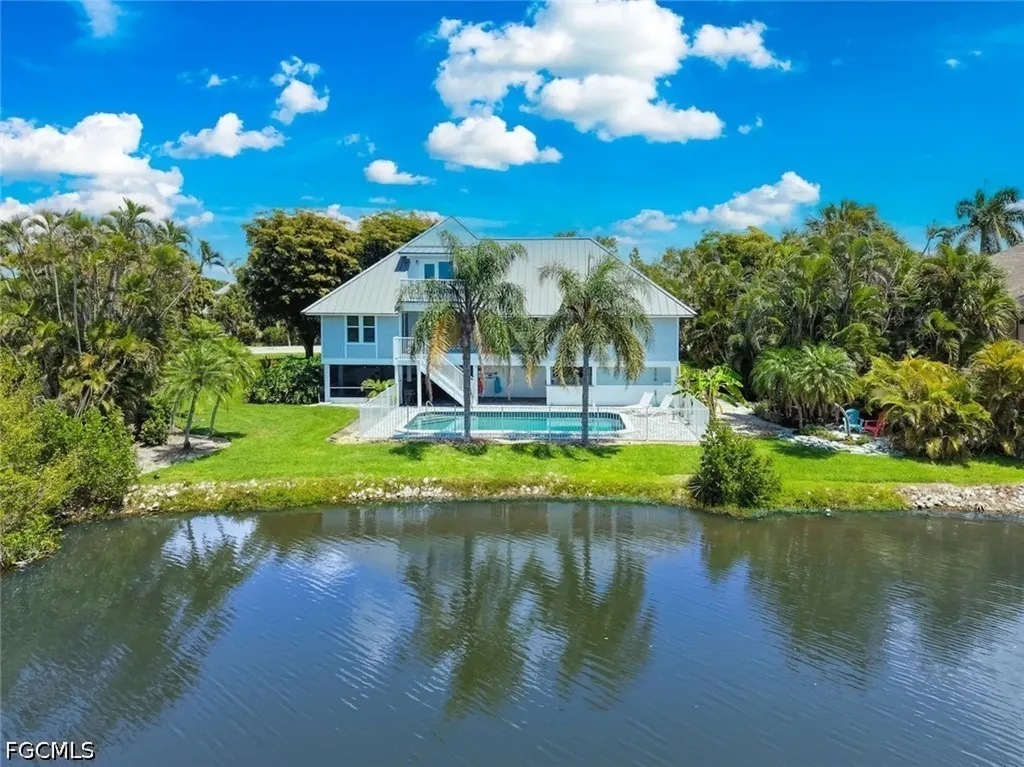 1406 Sanderling Circle Sanibel FL 33957