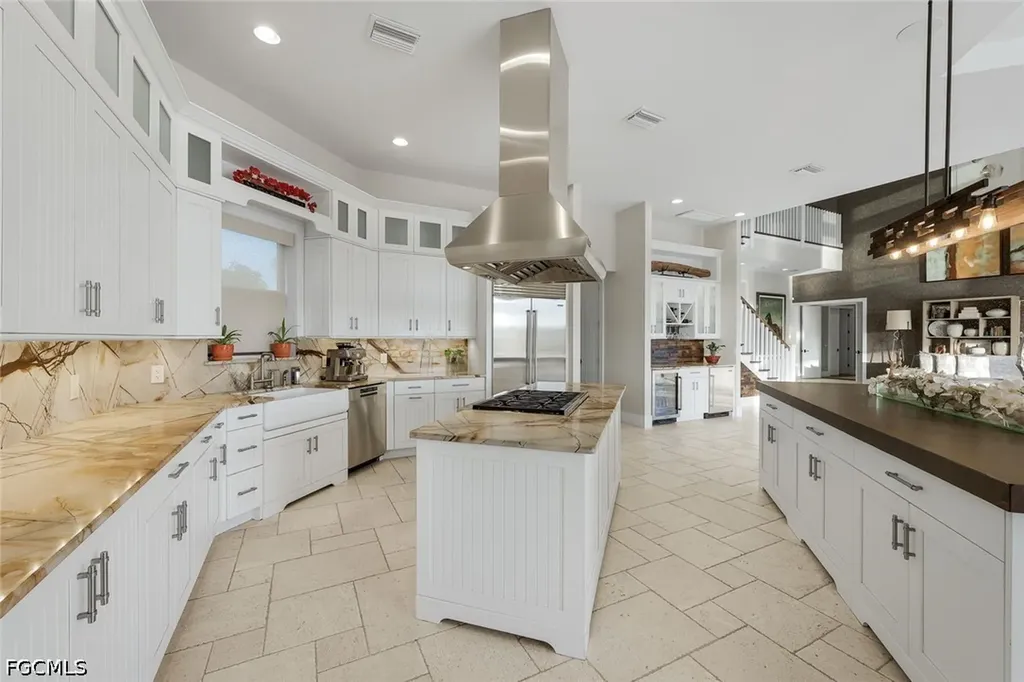 2801 SW 39th Terrace Cape Coral FL 33914