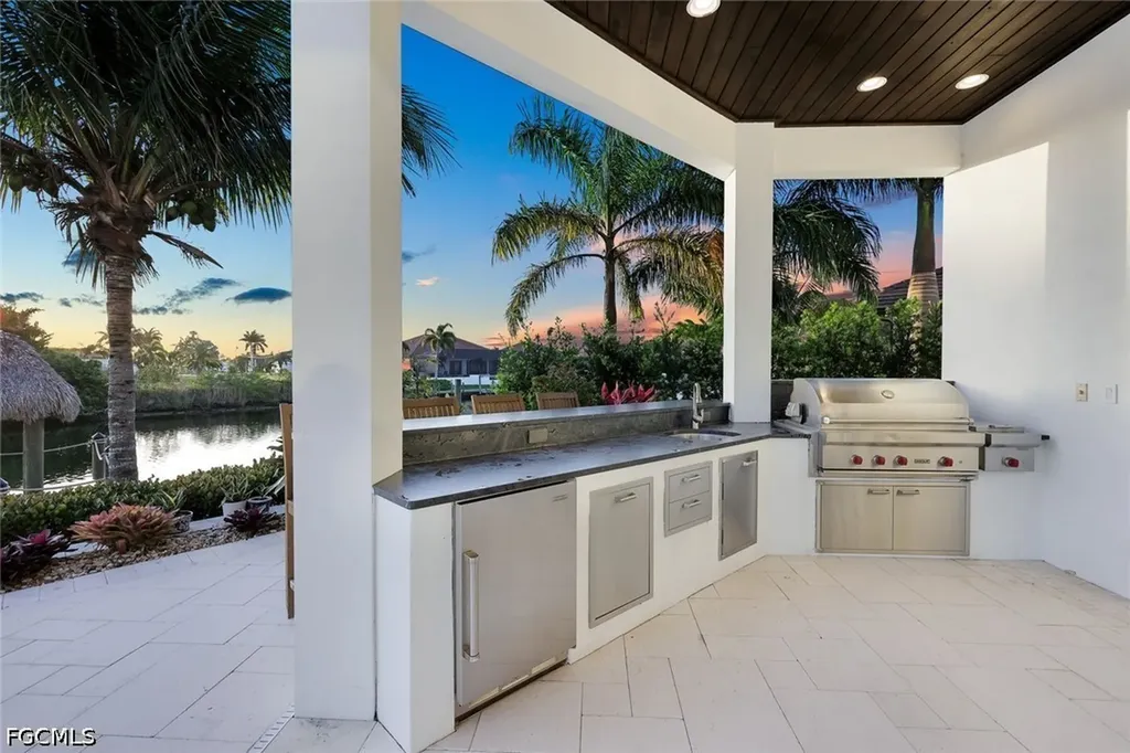 2801 SW 39th Terrace Cape Coral FL 33914