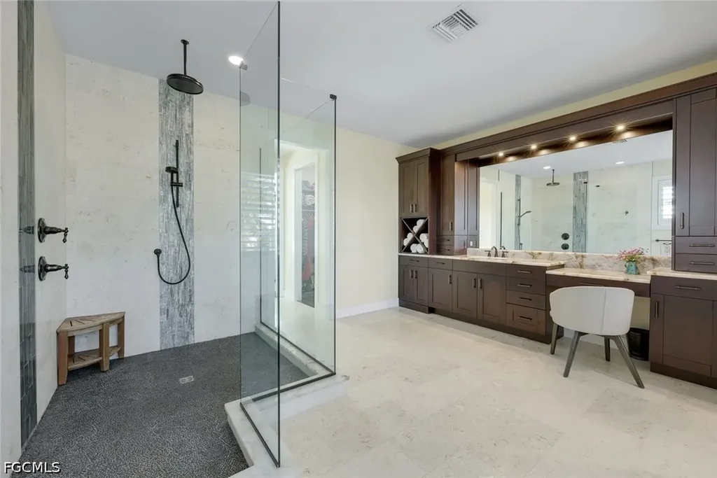 2801 SW 39th Terrace Cape Coral FL 33914