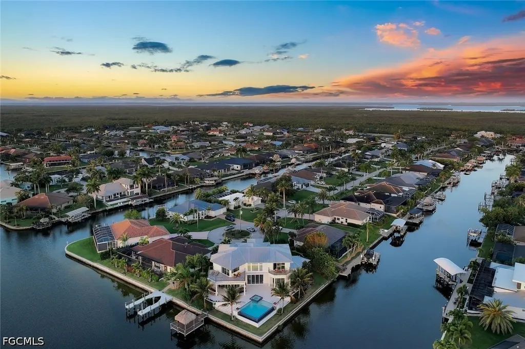 2801 SW 39th Terrace Cape Coral FL 33914