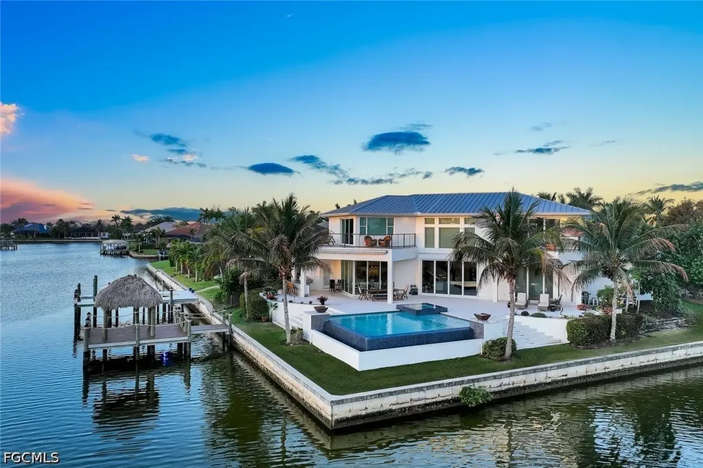 2801 SW 39th Terrace Cape Coral FL 33914