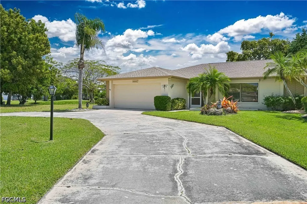 5652 Bolla Court Fort Myers FL 33919