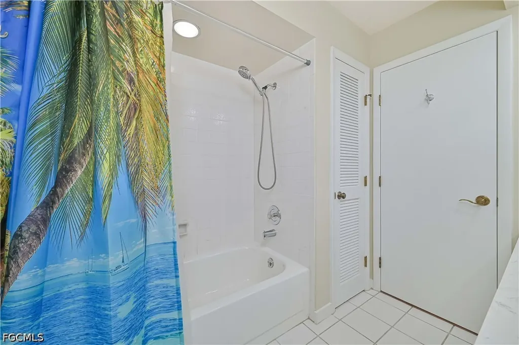 5652 Bolla Court Fort Myers FL 33919