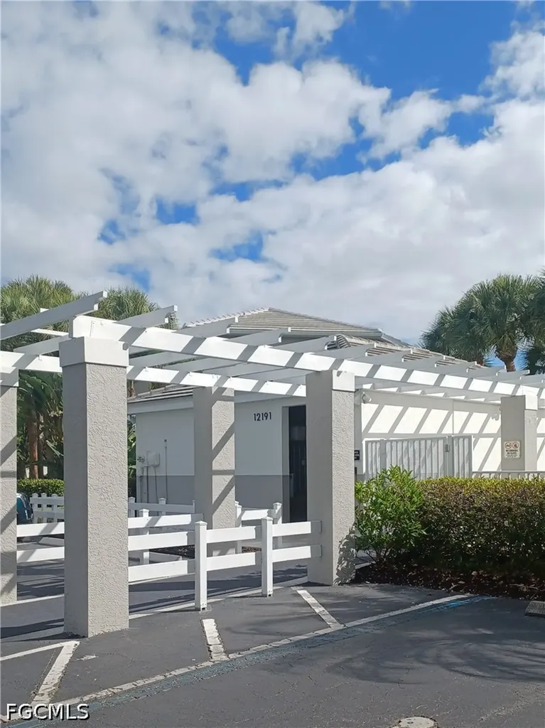 12070 Summergate Circle Fort Myers FL 33913