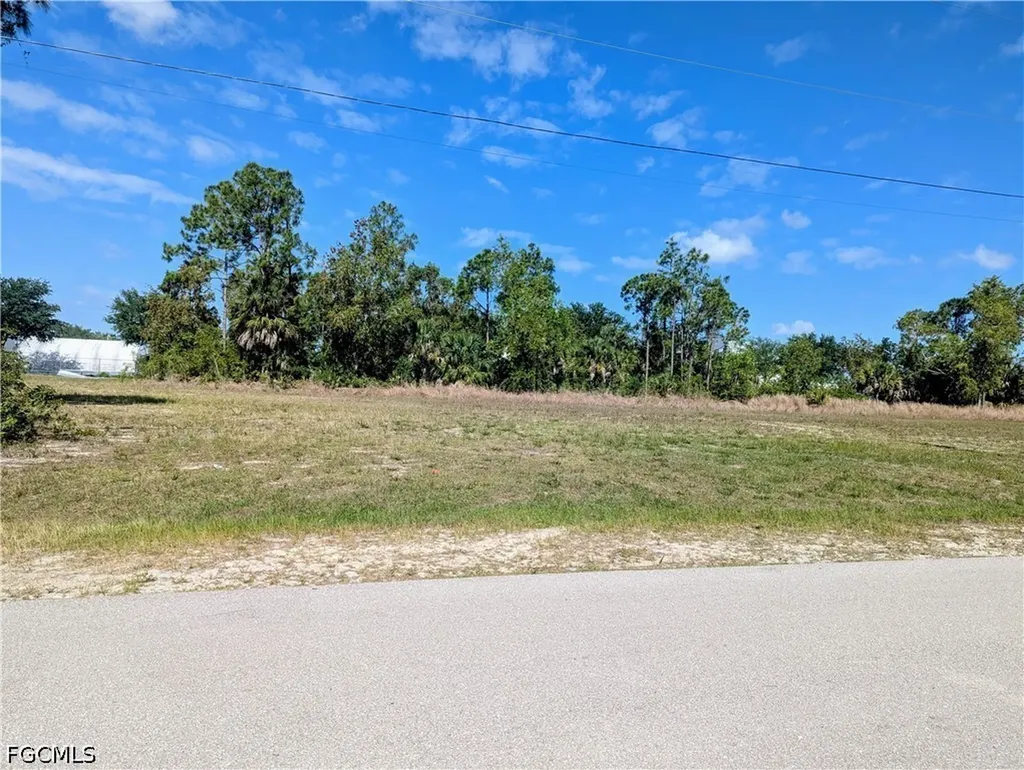 3708 NE 23rd Avenue Cape Coral FL 33909