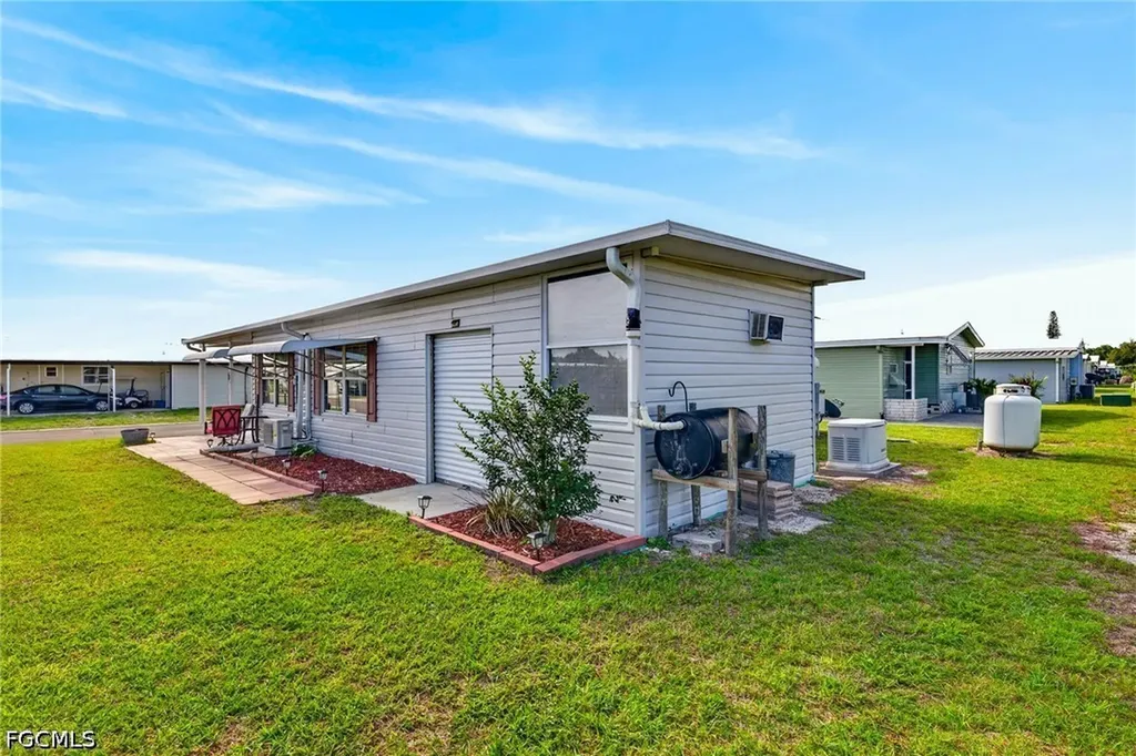 30 Aloe Street Alva FL 33920