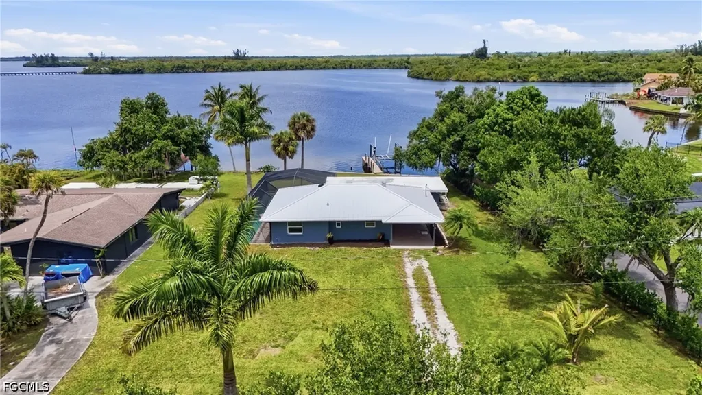 4867 E Riverside Drive Fort Myers FL 33905