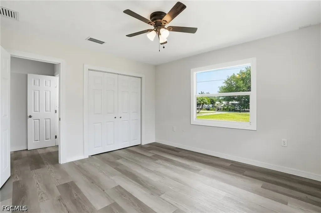 4867 E Riverside Drive Fort Myers FL 33905