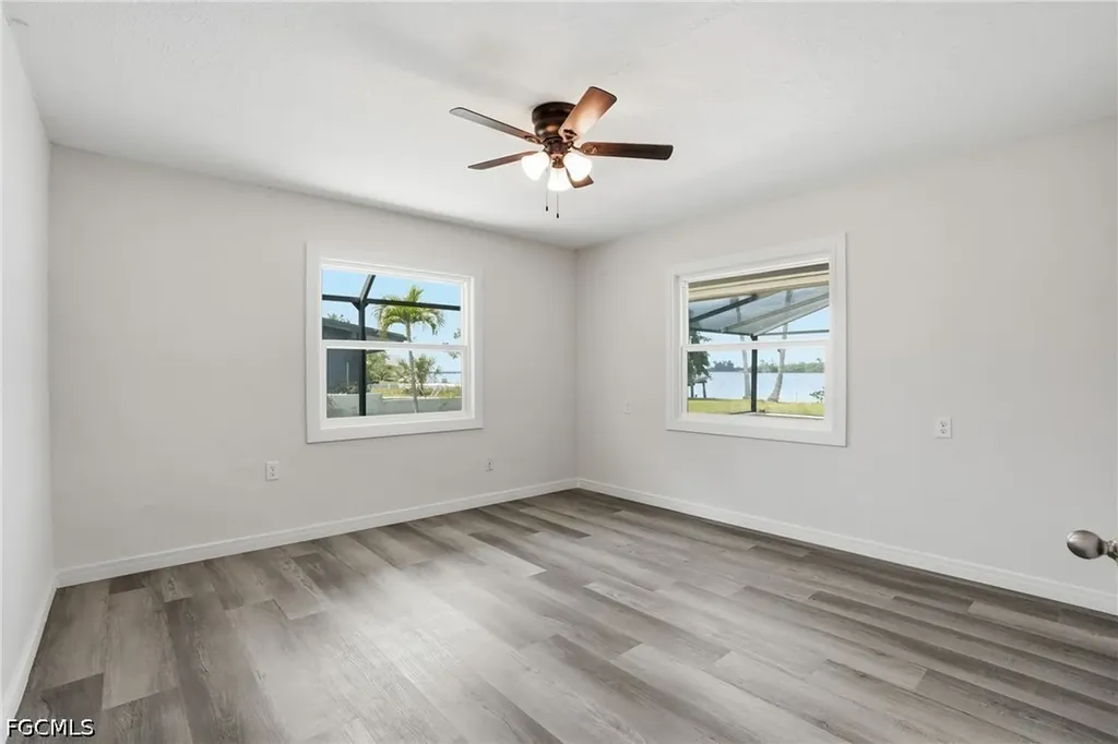 4867 E Riverside Drive Fort Myers FL 33905