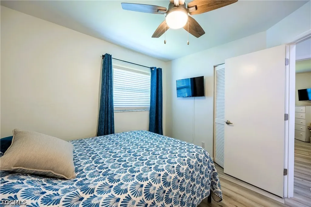 420 SW 37th Street Cape Coral FL 33914