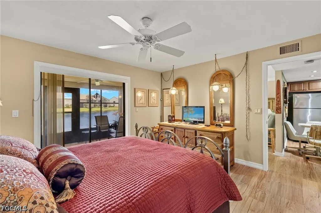 8411 Charter Club Circle Fort Myers FL 33919