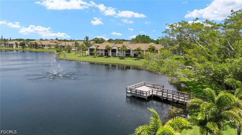 8411 Charter Club Circle Fort Myers FL 33919