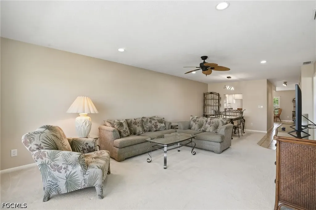 1333 SE 40th Terrace Cape Coral FL 33904