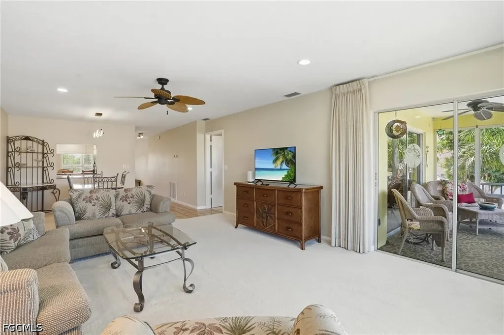 1333 SE 40th Terrace Cape Coral FL 33904