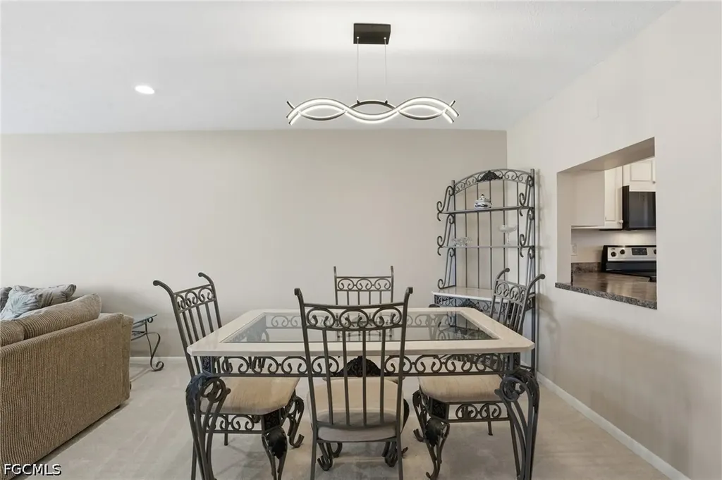 1333 SE 40th Terrace Cape Coral FL 33904