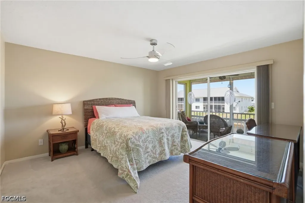 1333 SE 40th Terrace Cape Coral FL 33904