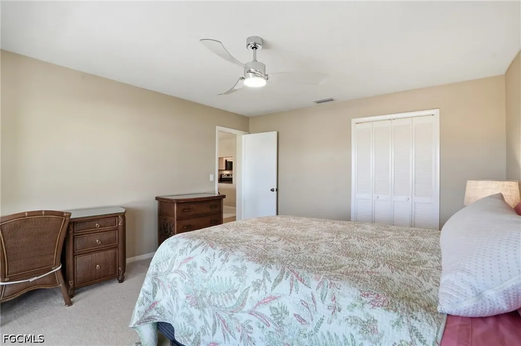 1333 SE 40th Terrace Cape Coral FL 33904