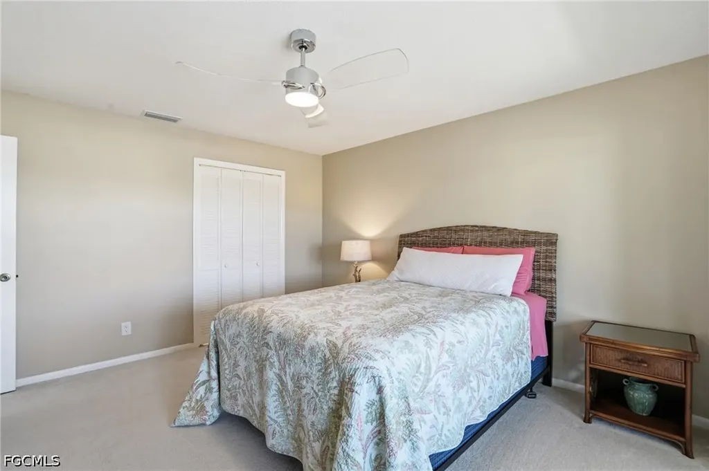 1333 SE 40th Terrace Cape Coral FL 33904