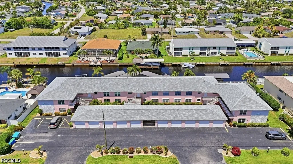 1333 SE 40th Terrace Cape Coral FL 33904