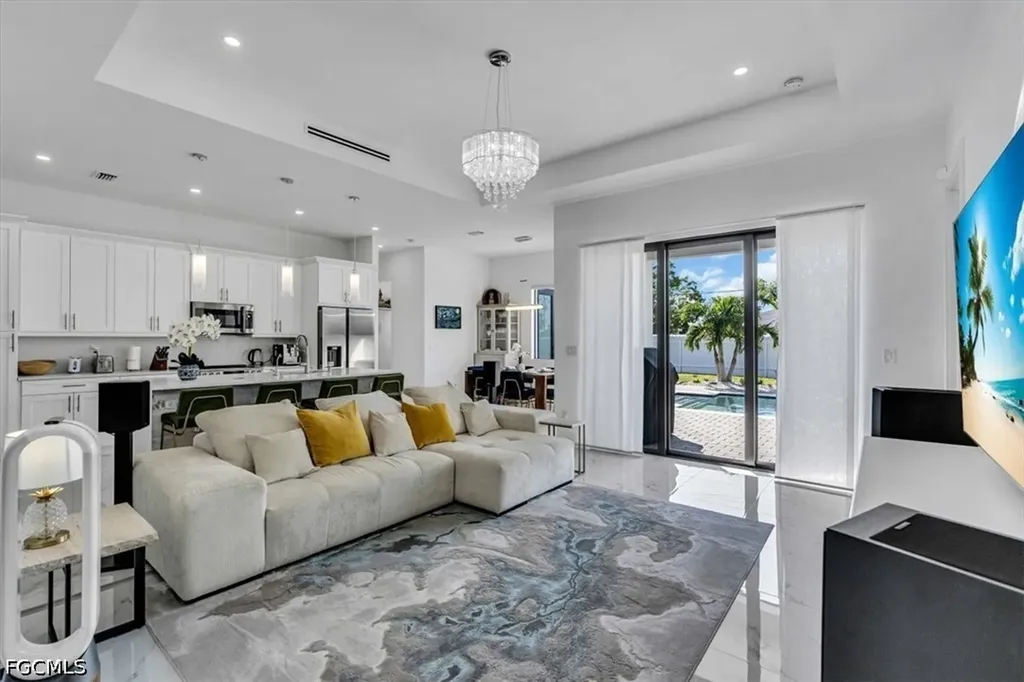 116 SE 5th Place Cape Coral FL 33990