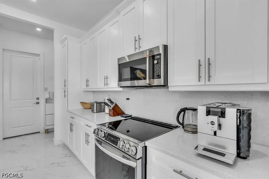 116 SE 5th Place Cape Coral FL 33990