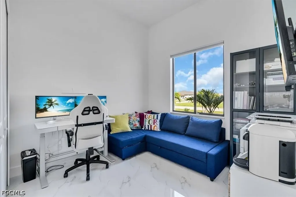 116 SE 5th Place Cape Coral FL 33990