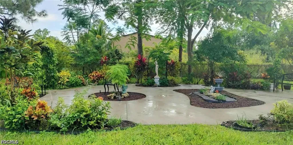 3107 16th Street W Lehigh Acres FL 33971
