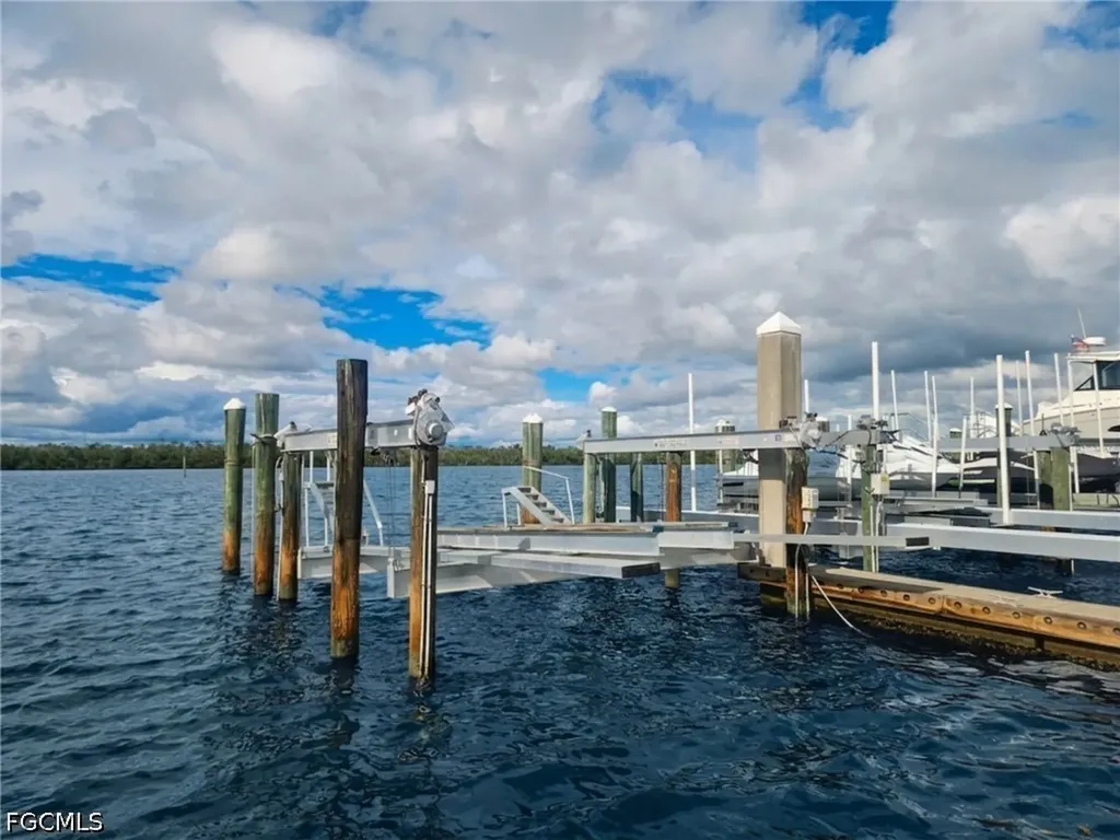 B24 4187 Bay Beach Lane Fort Myers Beach FL 33931