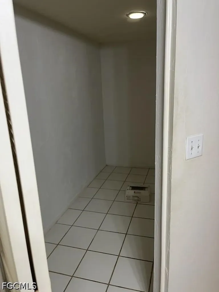 9627 Eaton Gardens Lane Fort Myers FL 33919