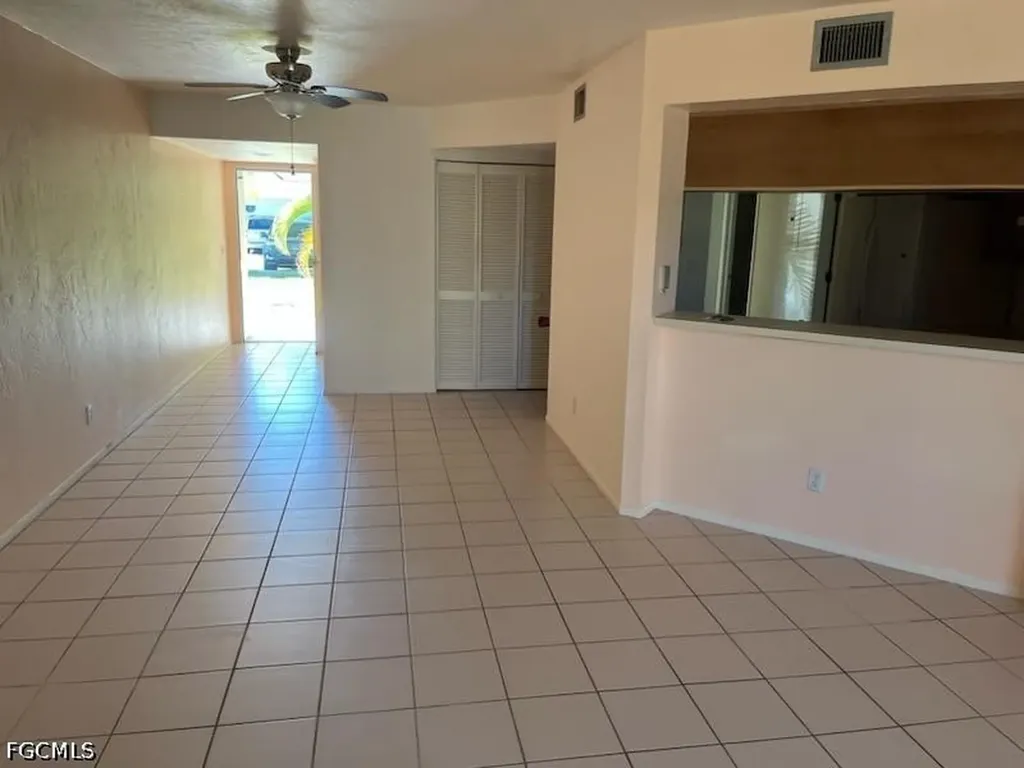 9627 Eaton Gardens Lane Fort Myers FL 33919