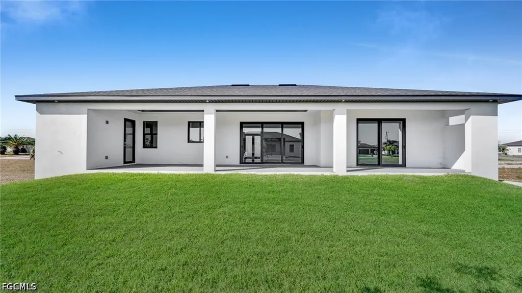 1521 NW 37th Avenue Cape Coral FL 33993