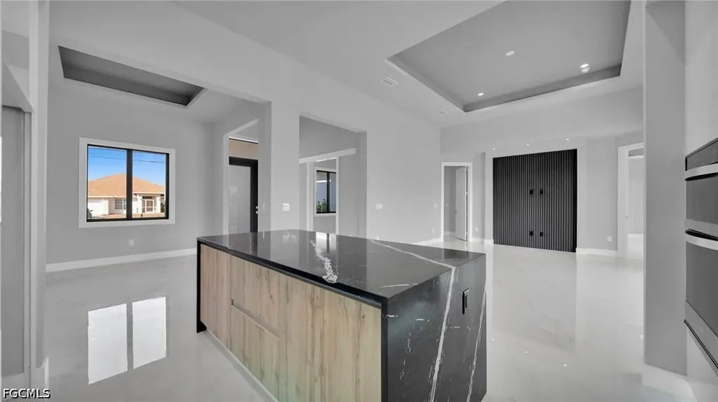 1521 NW 37th Avenue Cape Coral FL 33993