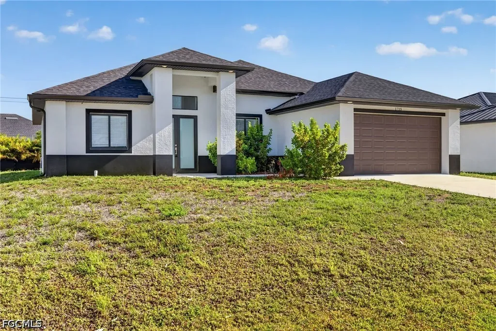 1715 SW 3rd Street Cape Coral FL 33991