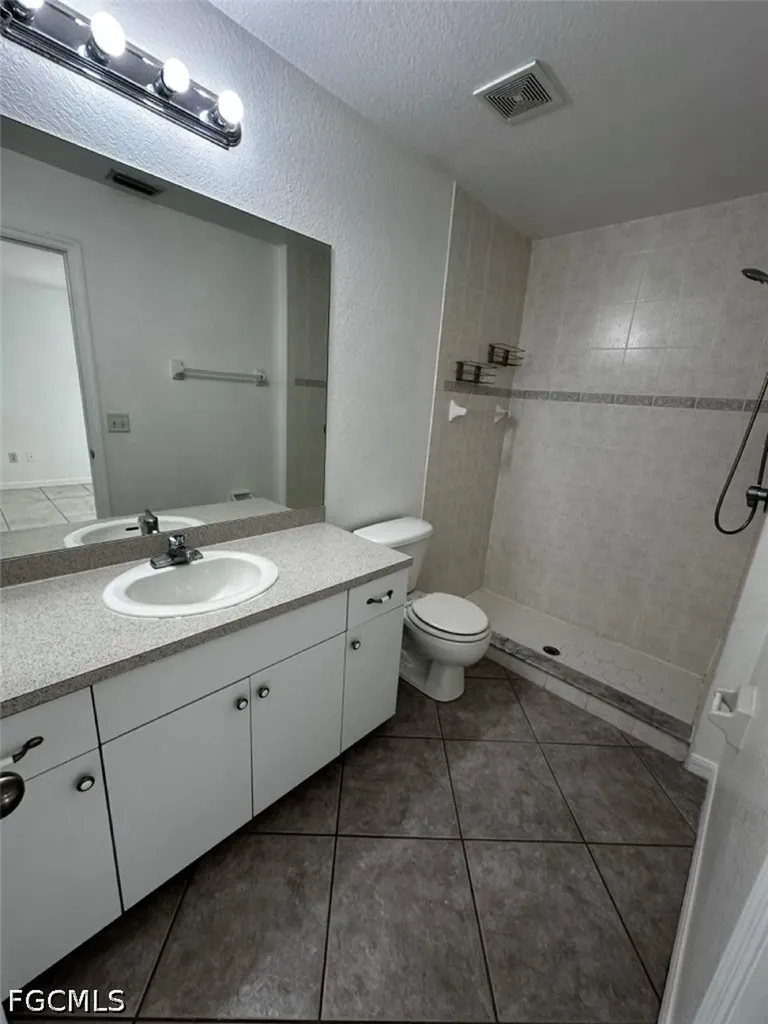 1242 SE 24th Avenue Cape Coral FL 33990