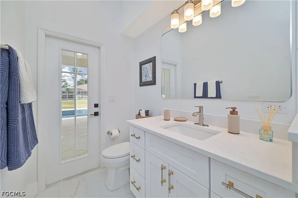 19431 Cypress View Drive Fort Myers FL 33967