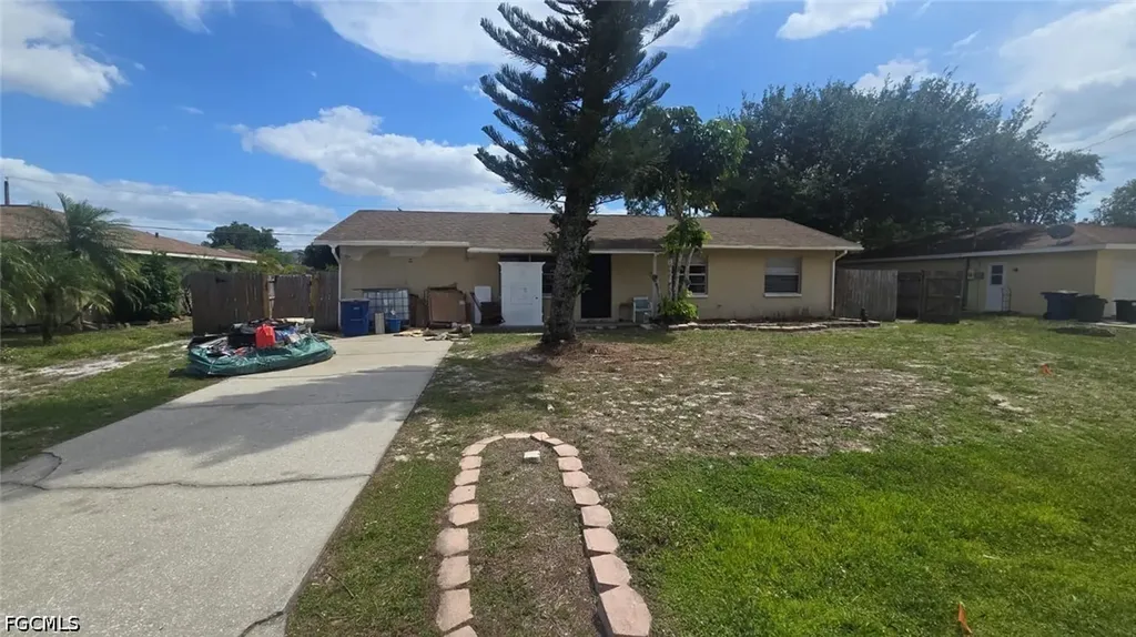 9064 Hamlin Road W Fort Myers FL 33967