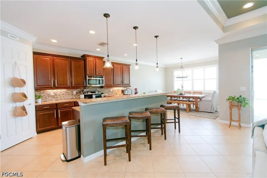 2604 Stonyhill Court Cape Coral FL 33991