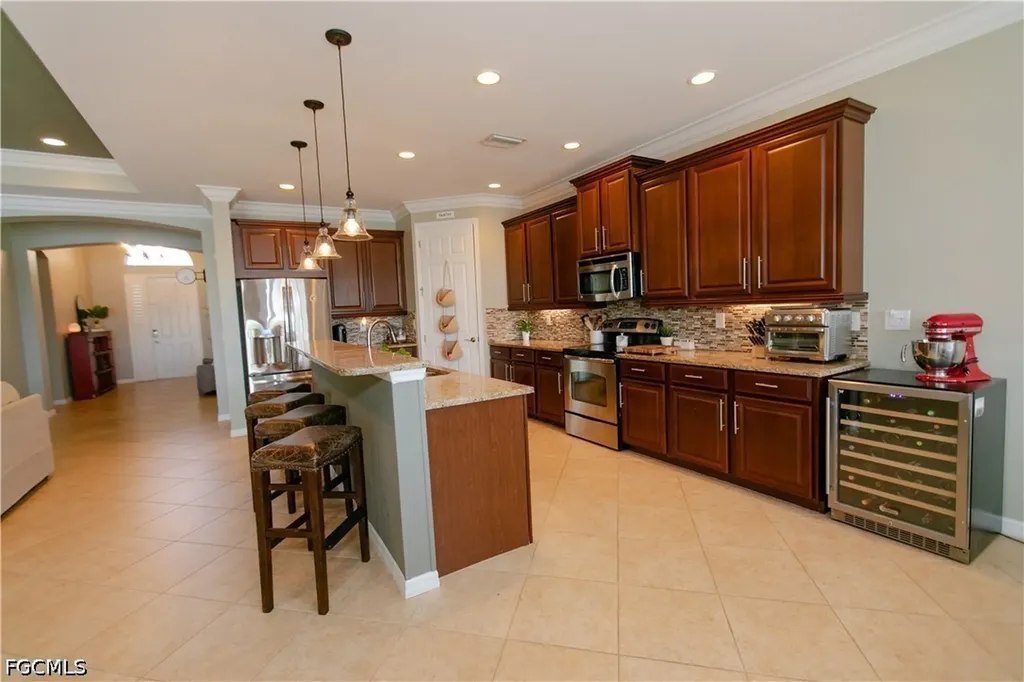 2604 Stonyhill Court Cape Coral FL 33991