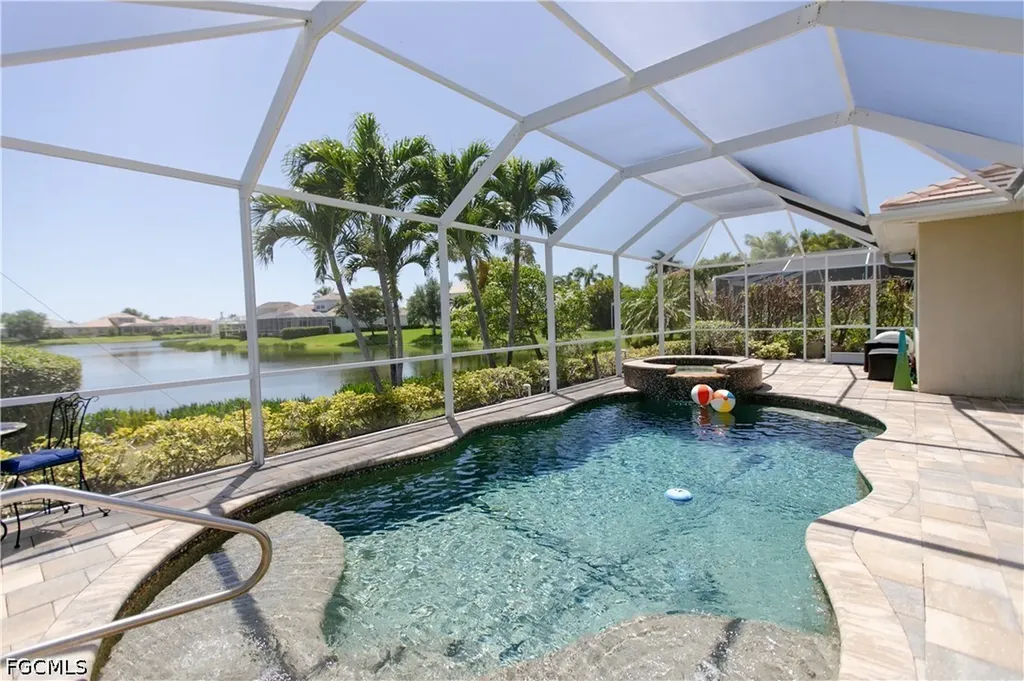 2604 Stonyhill Court Cape Coral FL 33991