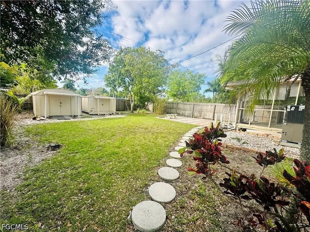 4428 Bessie Avenue Fort Myers FL 33905