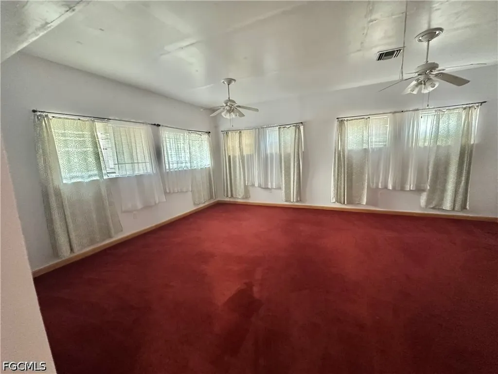4428 Bessie Avenue Fort Myers FL 33905