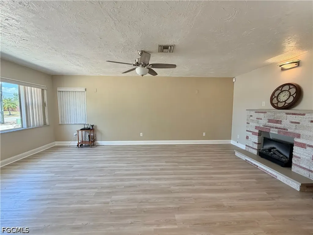 7386 Pine Drive Fort Myers FL 33967