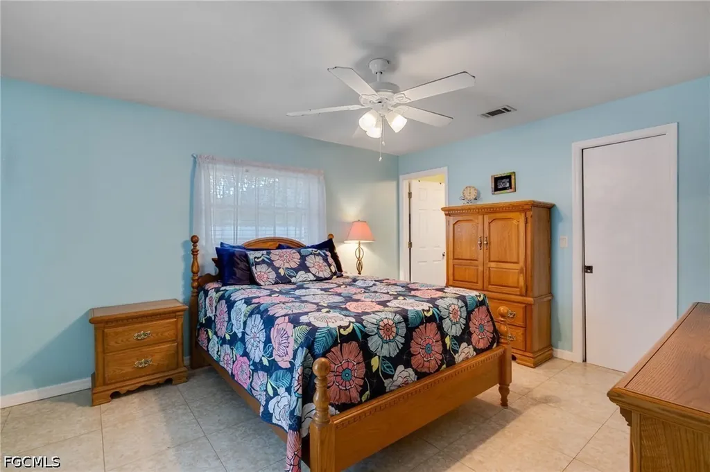321 Santa Barbara Boulevard Cape Coral FL 33991
