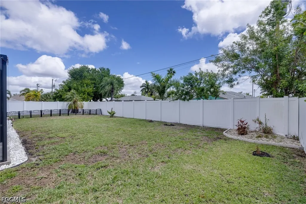321 Santa Barbara Boulevard Cape Coral FL 33991