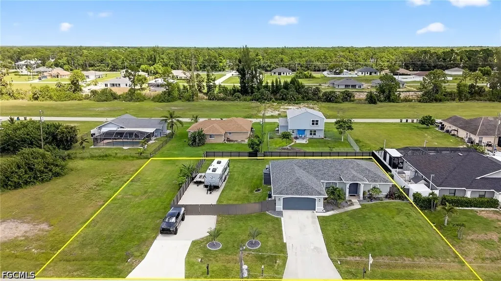 309 NE 30th Terrace Cape Coral FL 33909
