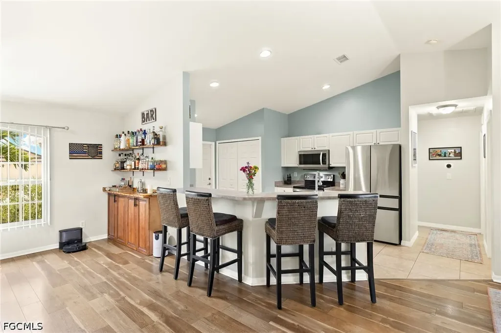 309 NE 30th Terrace Cape Coral FL 33909